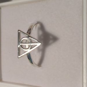 NWOT Harry Potter Deathly Hallows Ring Size 9